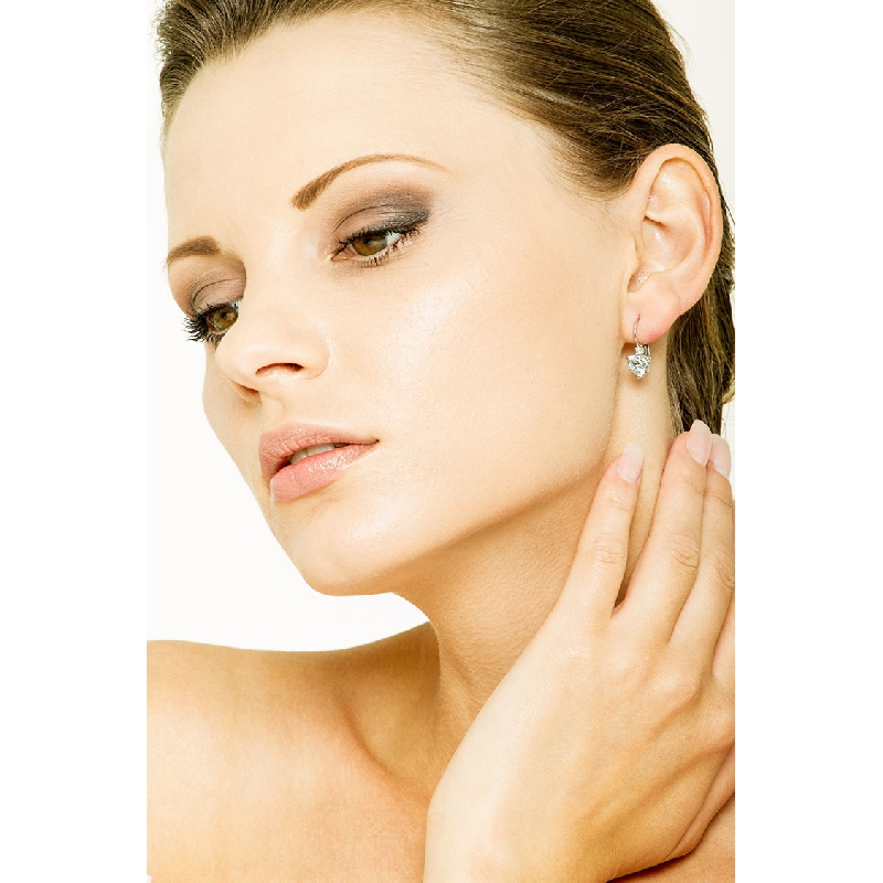 Orecchini in oro Bianco 18k con acquemarine a cuore e diamanti