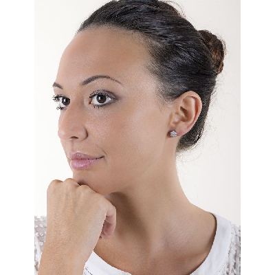 18k white gold cluster earrings with diamonds