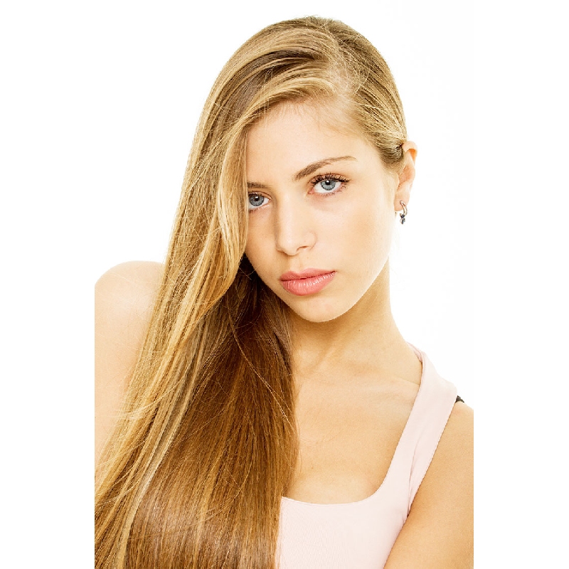 Earrings in white gold 18k with blue sapphires and diamonds