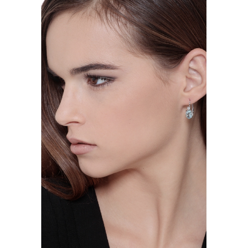 18k white gold drop earrings with diamonds and aquamarines 