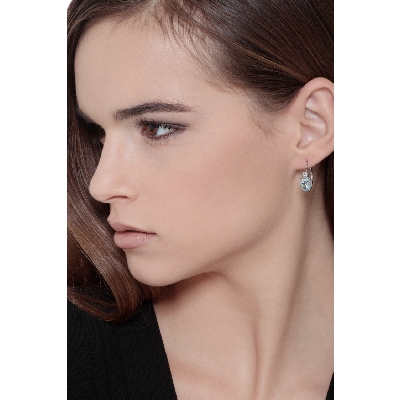 18k white gold drop earrings with diamonds and aquamarines 