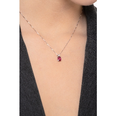 Ruby pendant with diamond