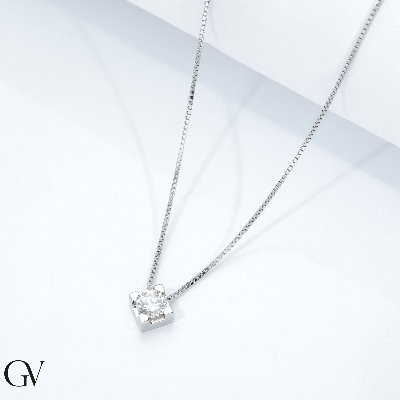 Collana punto luce a rombo in oro bianco 18k con diamante di 0.70 ct