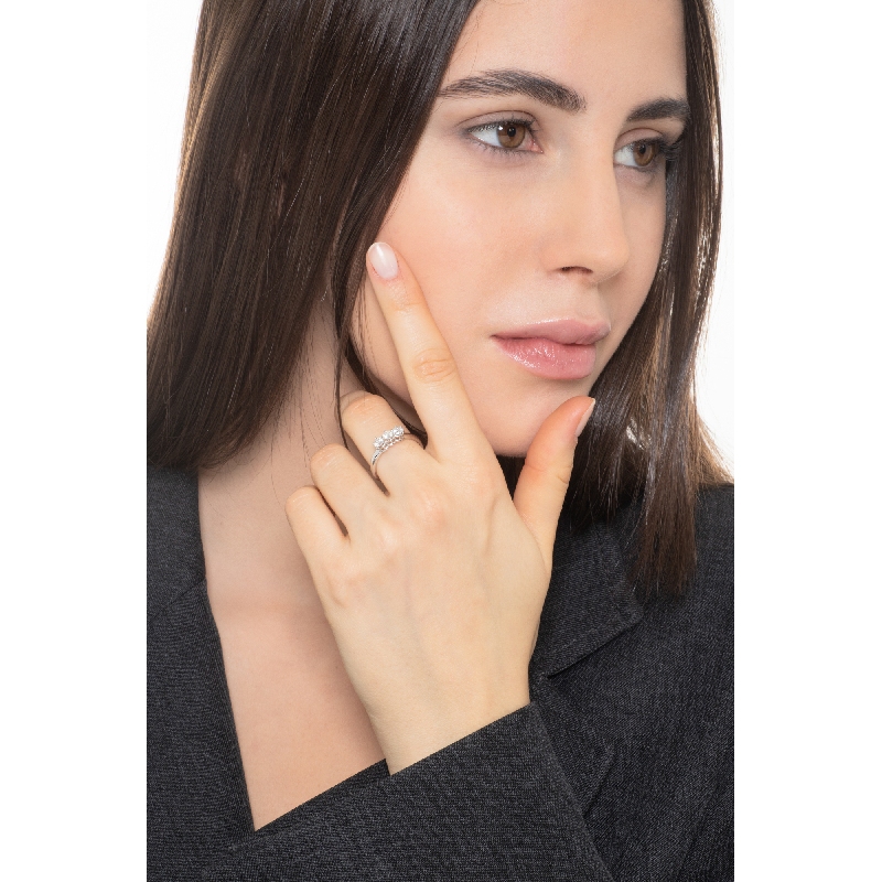 White gold 18k trilogy ring with 0,45 ct diamonds 