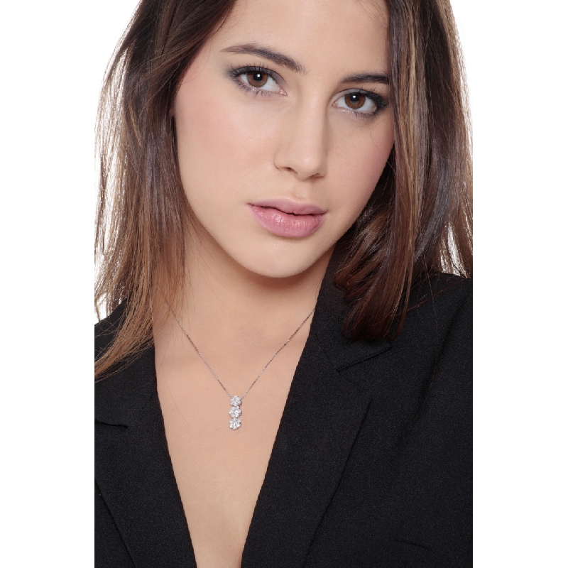 Collana a 3 pendenti in oro Bianco 18k con diamanti