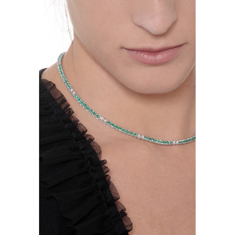 18k white gold emerald and diamond tennis necklace