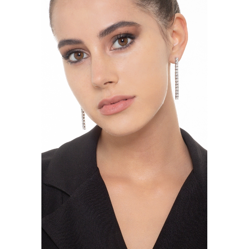 Diamond drop tennis earrings in 18k white gold