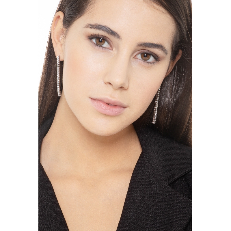 Drop tennis earrings in 18k white gold with diamonds