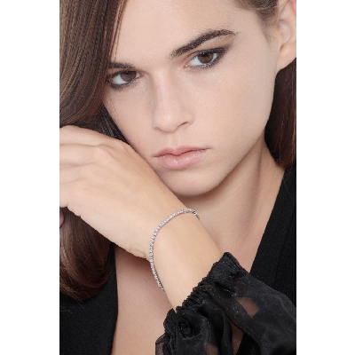 Bracciale Tennis in oro Bianco 18k con diamanti Larghezza maglia 2,4 mm