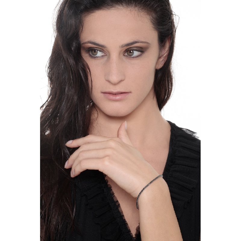 Wire style burnished tennis bracelet with black diamonds