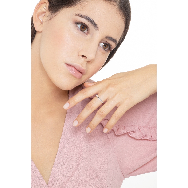 White gold 18k half eternity ring with diamonds 