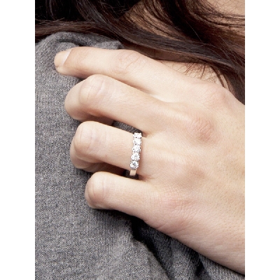 Anello Veretta a 5 pietre in Oro bianco 18k con diamanti, ct. 0,30