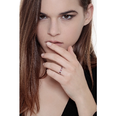 White gold 18k 5 stones half eternity ring with diamonds and rubies