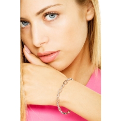 Alternate ovals bracelet with diamonds 2