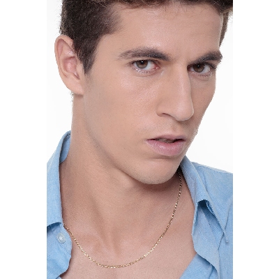 Catena traversino piatta in oro giallo 18k.