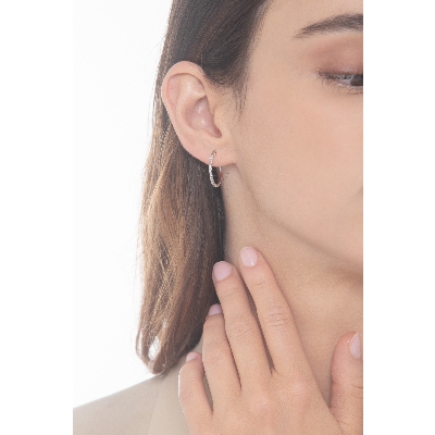 Earrings in white gold 18k with diamonds, 19.5 mm