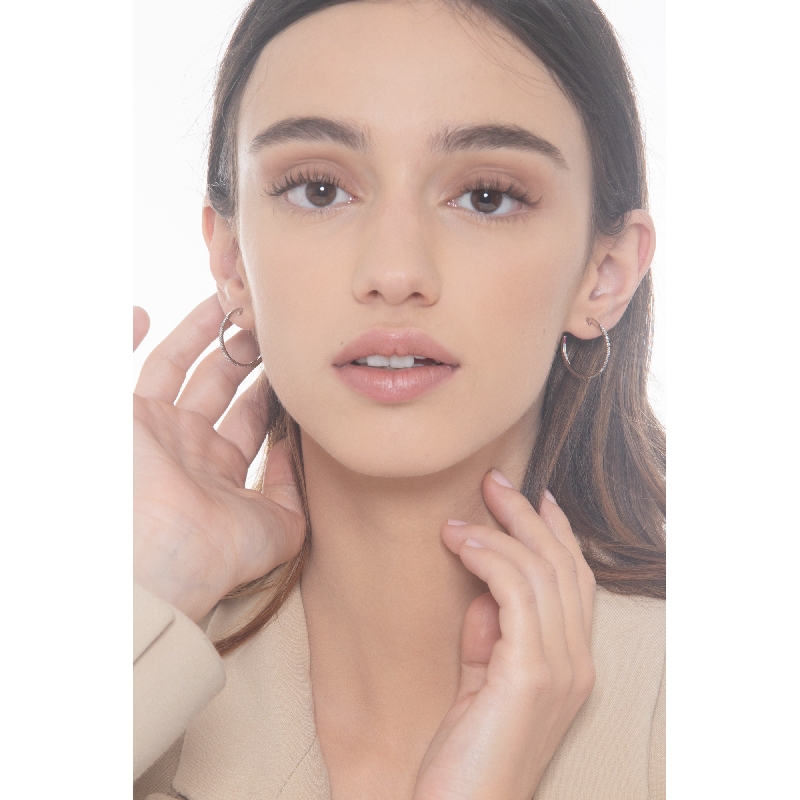 Earrings in white gold 18k with diamonds