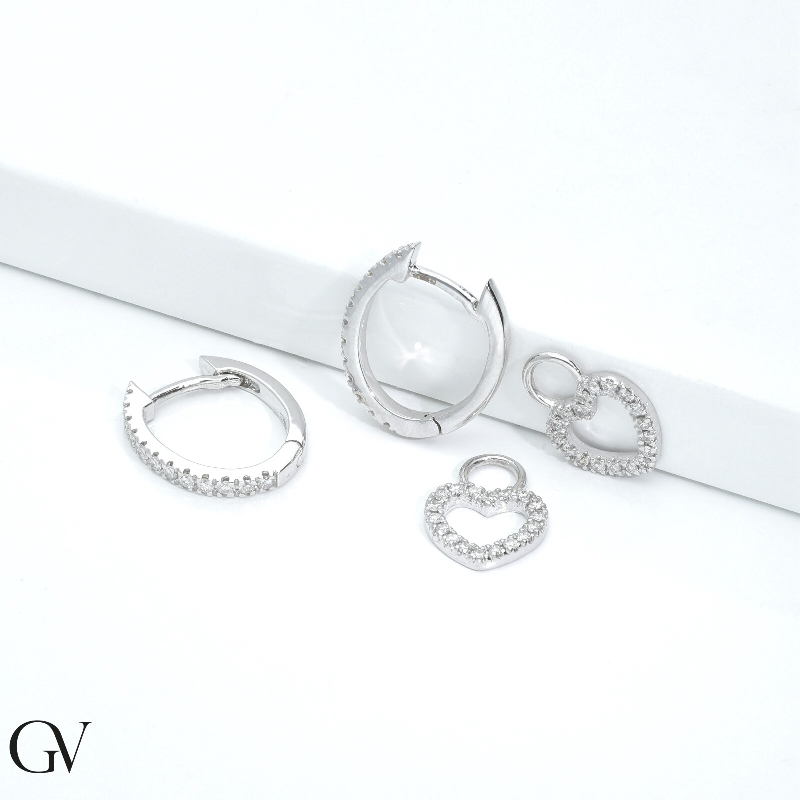 Orecchini ovali in oro bianco 18k con pendente a cuore e diamanti