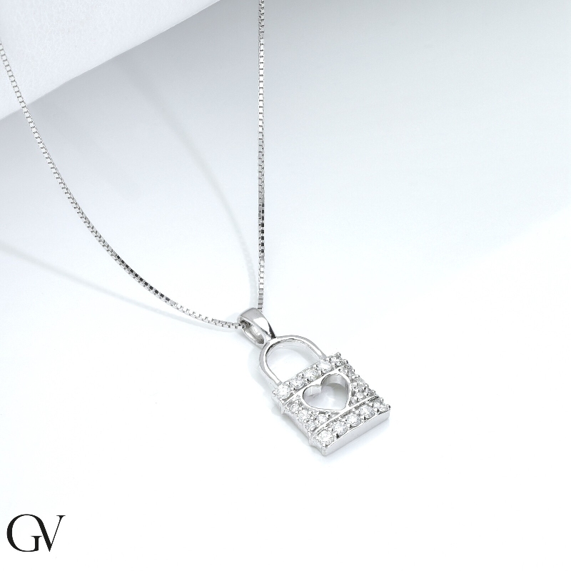 18k white gold necklace with padlock pendant in diamonds