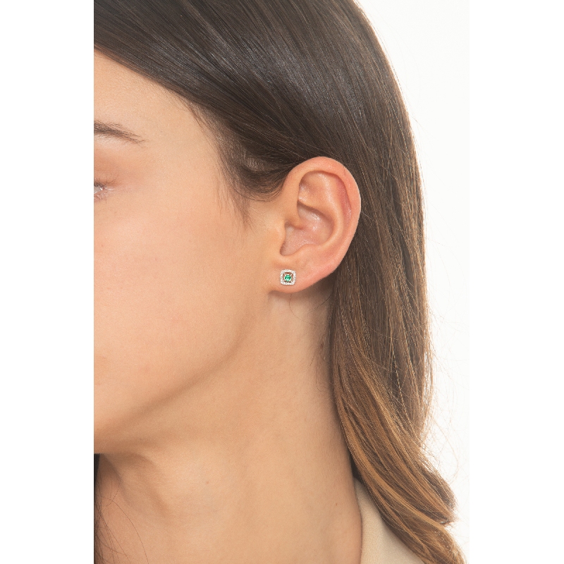 Earrings in white gold 18k with central emerald and diamonds 