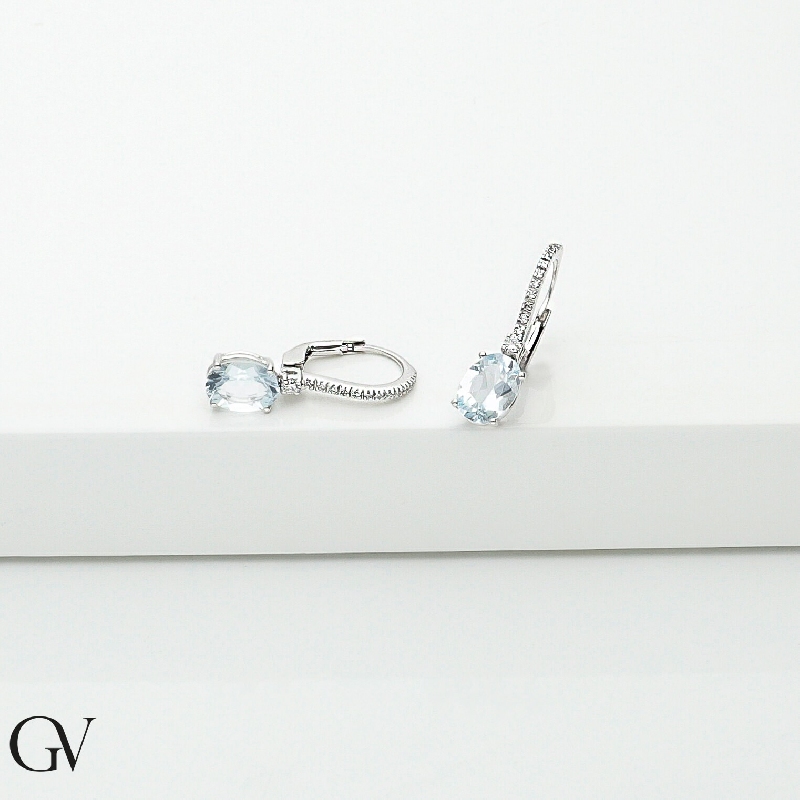 18k white gold earrings with aquamarine and diamonds