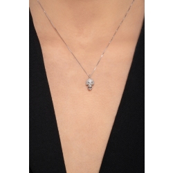 Skull pendant with black and white diamonds 2