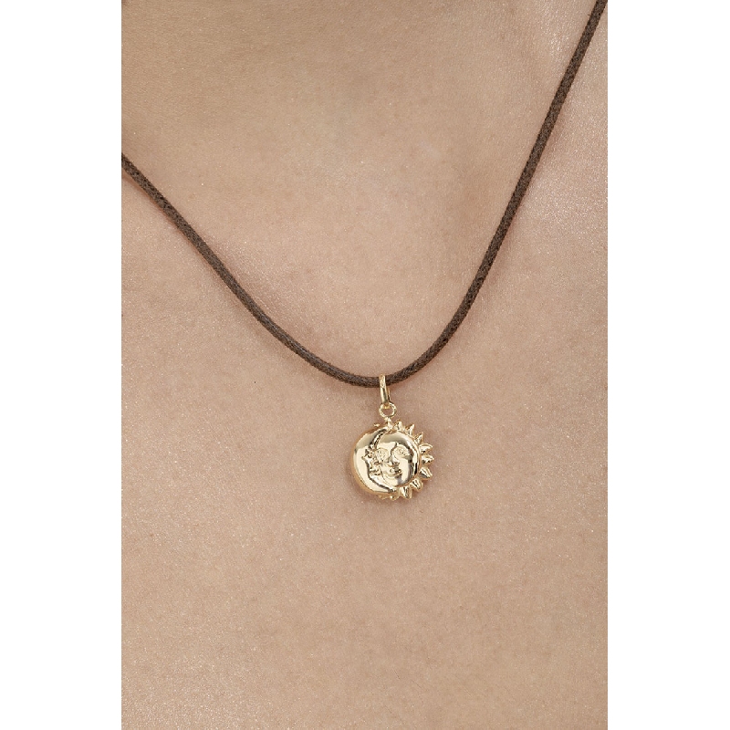 Sun and Moon pendant in 18k yellow gold