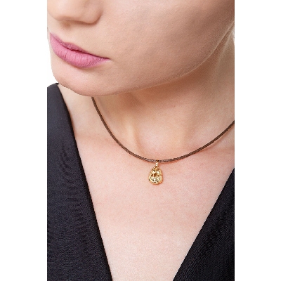 18k yellow gold owl pendant