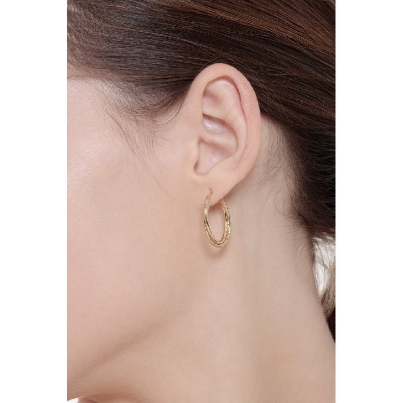 Oval drop earrings in yellow gold 18k