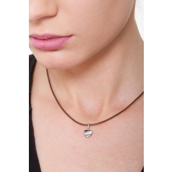 Flat heart pendant in 18k white gold 2