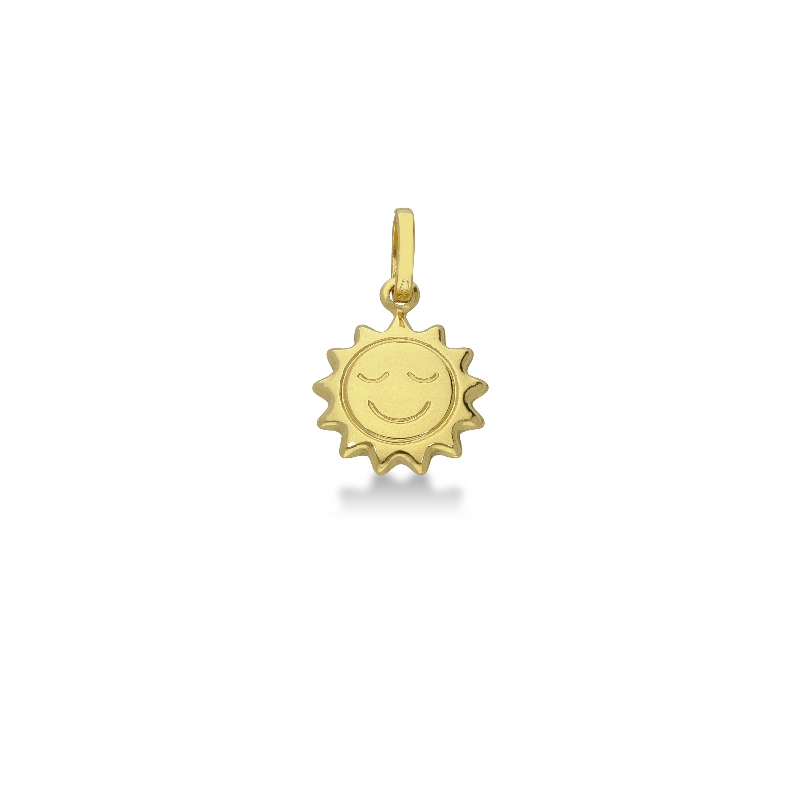 Smiling sun pendant in 18k yellow gold