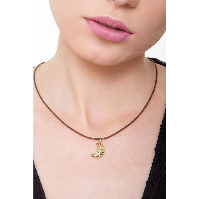 18k yellow gold moon pendant