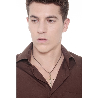 Crucifix pendant with Jesus in 18k white and yellow gold