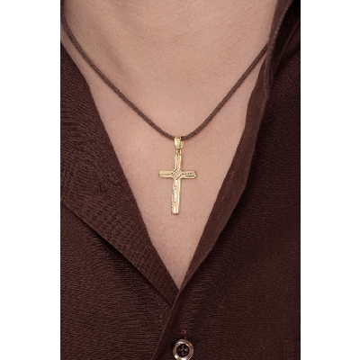 Crucifix pendant