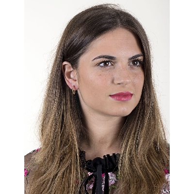 Orecchini ovali in oro giallo 18k diamantati