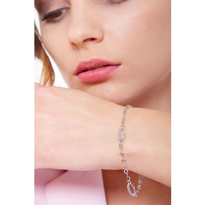 18k white gold chain bracelet