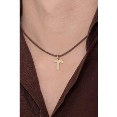 18k yellow gold Tao cross pendant