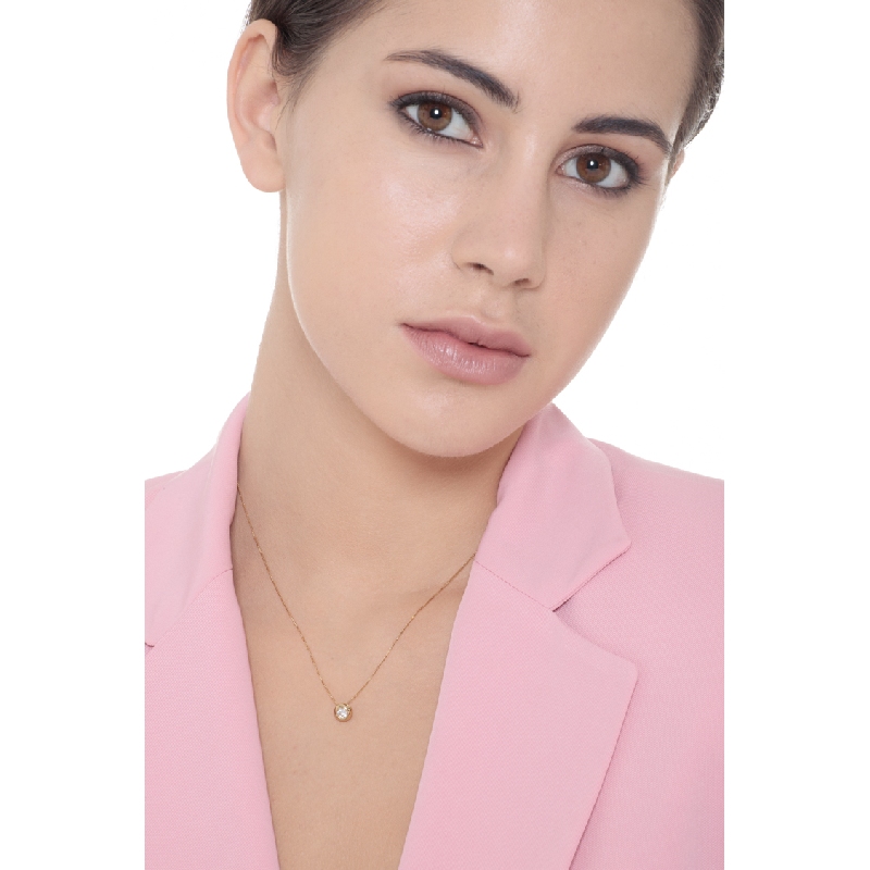 18k yellow gold full bezel solitaire necklace with zircon