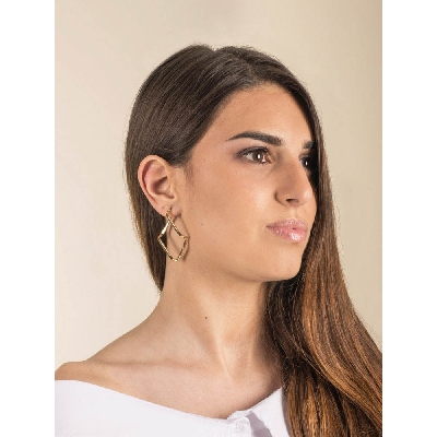 18k yellow gold rhombus shaped drop earrings 